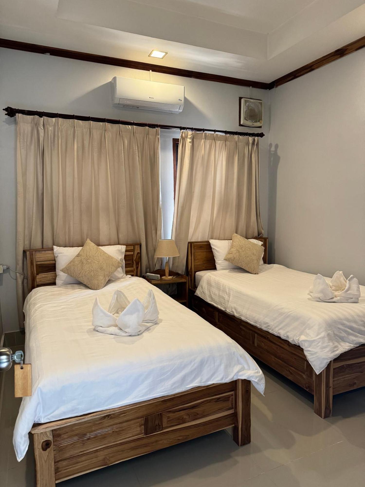 Sabai Sabai Luang Prabang Hostel ภายนอก รูปภาพ